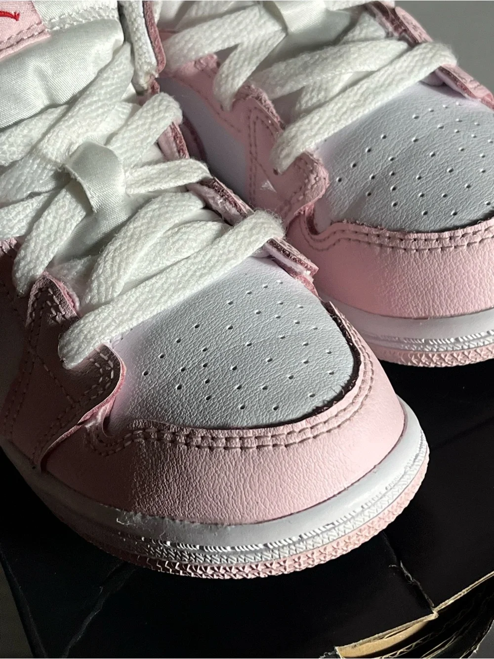Air Jordan 1 Mid size 8 children